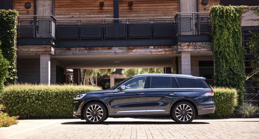  Lincoln Aviator Grand Touring 2019 года  (фото 44 из 67)